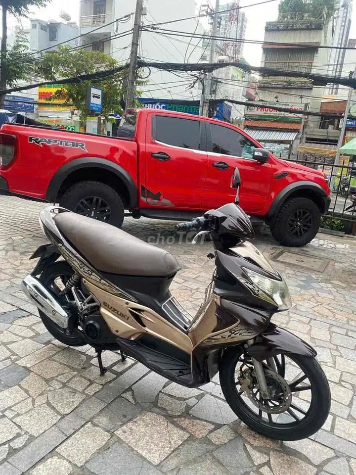 Suzuki Hayate коричневый скутер
