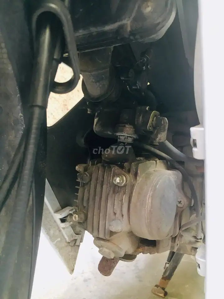 Мотоцикл Detech 50cc белый, механика