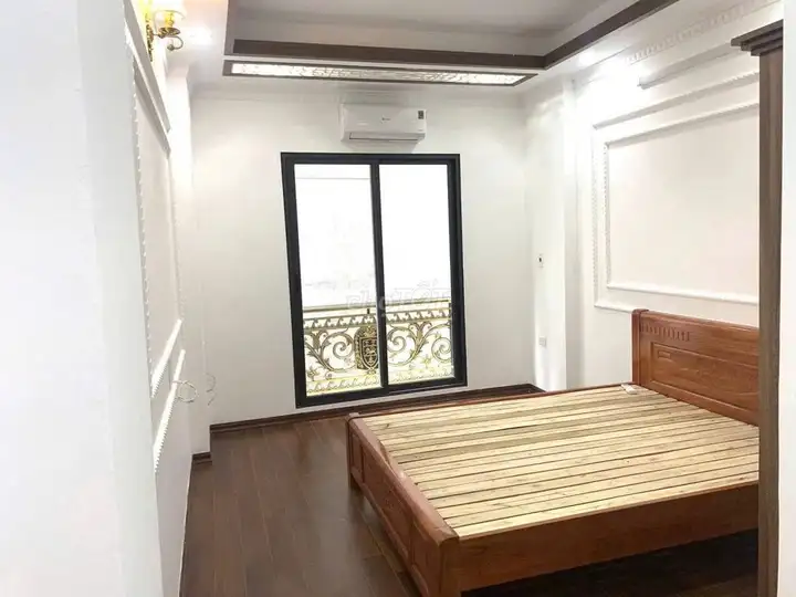 Аренда дома Ким Ма, 32 м², 5 этажей, 3 спальни, широкий двор