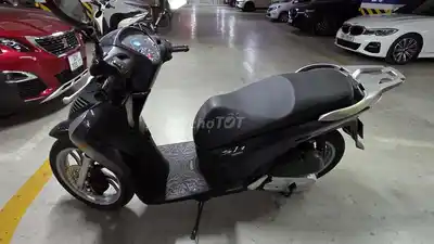 Honda SH 125i 2016, черный, 30 000 км