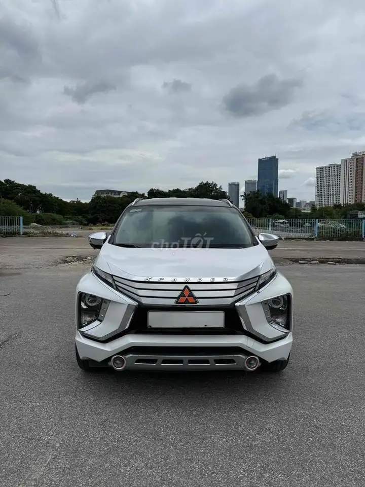 Mitsubishi Xpander Premium 2019 Автомат Белый