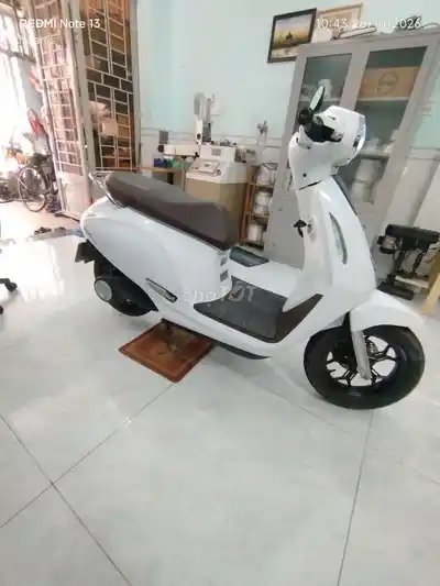 Электроскутер VINFAST EVO200 Белый