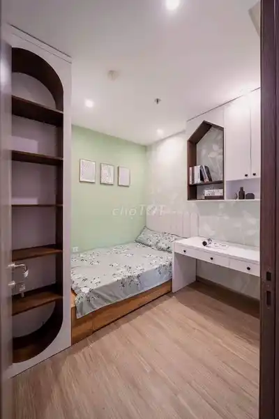 Апартаменты с 2 спальнями в Masteri Waterfront — Ocean Park, полный комплект