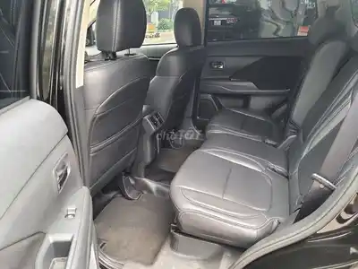 Mitsubishi Outlander 2.0 2022 Черный 20 тыс. км