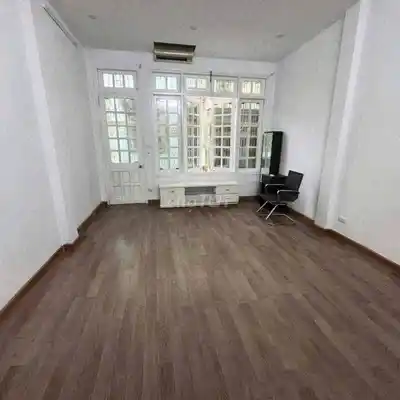 Сдаётся дом 55м², 4 этажа, 4 спальни, широкий проезд, Хайбачынг