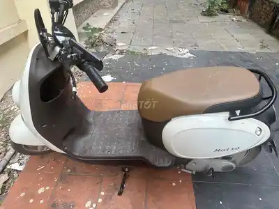 Электроскутер VinFast Motio, белый