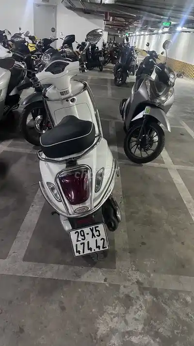 Скутер Vespa Sprint 125 ABS