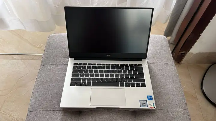 Huawei MateBook D14