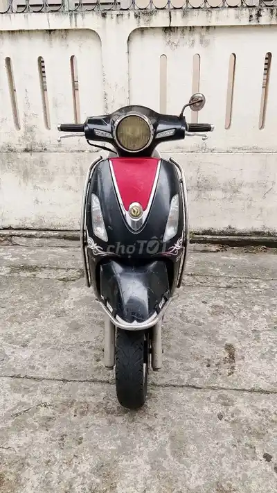 SYM Аттила Элизабет