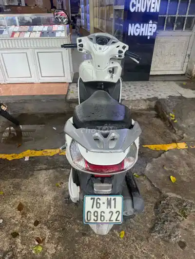 Honda Lead 2016 белый 28000 км