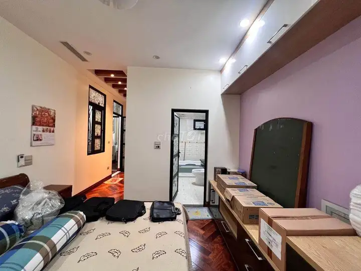 Дом в переулке 535 Lac Long Quan, Tay Ho, 88 кв.м, 6 этажей, 32.5 млрд