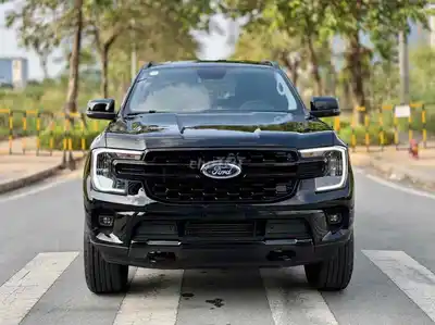 FORD EVEREST SPORT 2026 2.0L 4X2 AT 7000 КМ ЧЕРНЫЙ