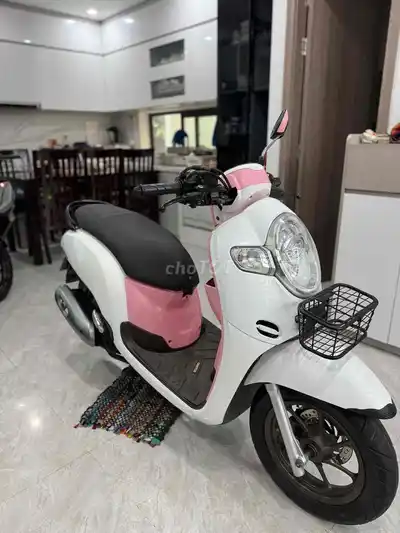Honda Scoopy 2020 Бело-розовый Таиланд