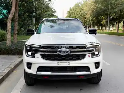 FORD EVEREST 2026 TITANIUM PLUS 6000 КМ БЕЛЫЙ