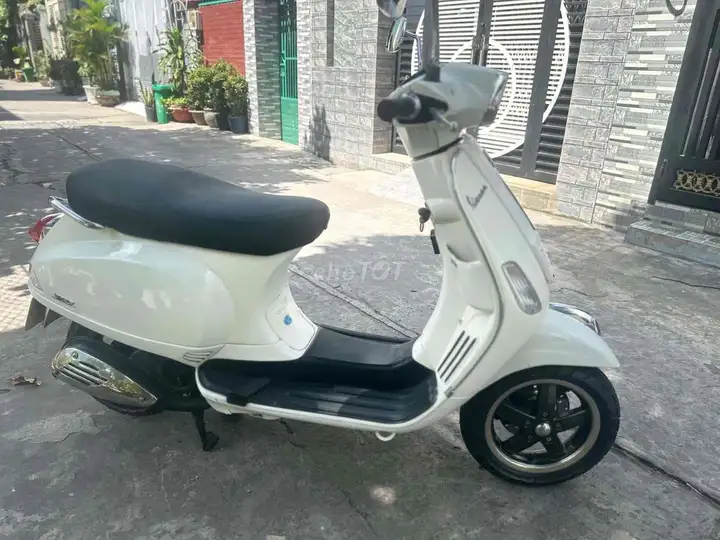 Piaggio Vespa S 125ie 2010 Белый, один владелец, гос. номер г. Хошимин