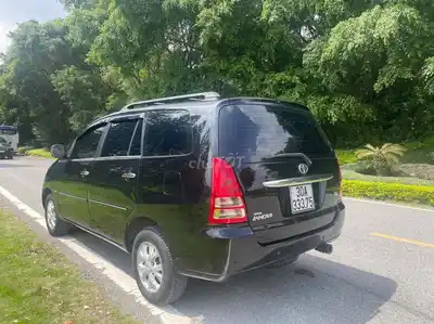 Toyota Innova G 2006 МКПП Черная от собственника в отличном состоянии