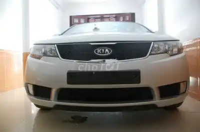 Киа Форте SLI 1.6 2009, серебристый, 68906 км
