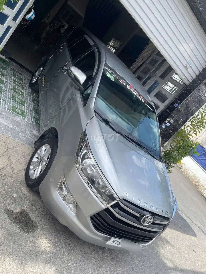 Toyota Innova 2.0E MT, один владелец, состояние 90%