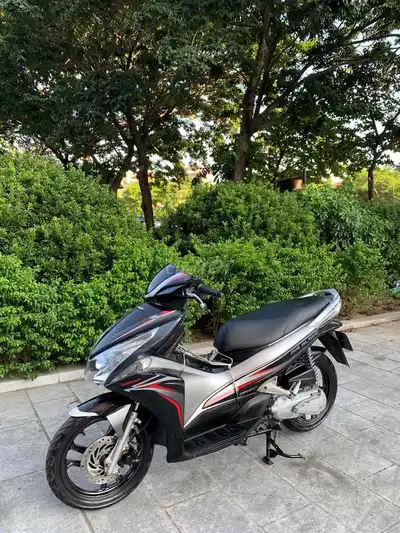 Honda Airblade 110 черно-серебристый