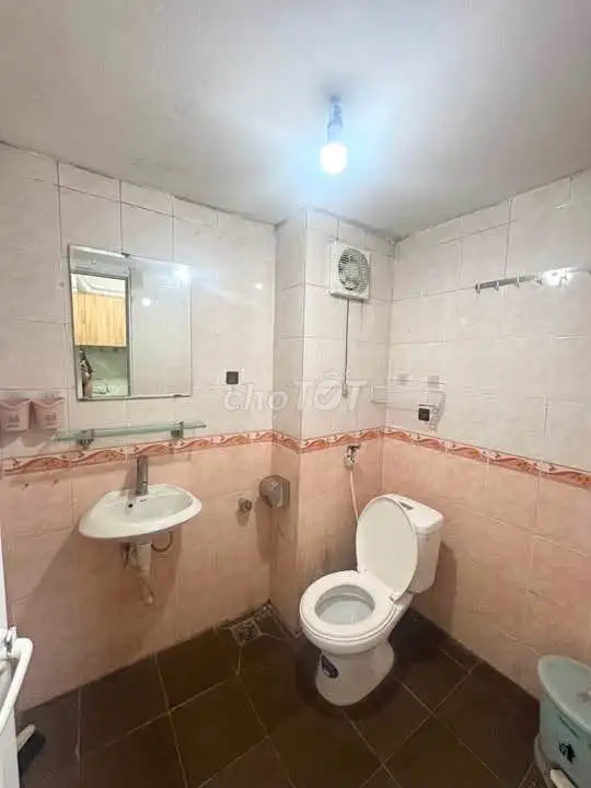 Дом в районе Май Дич, Кау Жай, 33 кв.м, фасад 4.6 м, ровный участок