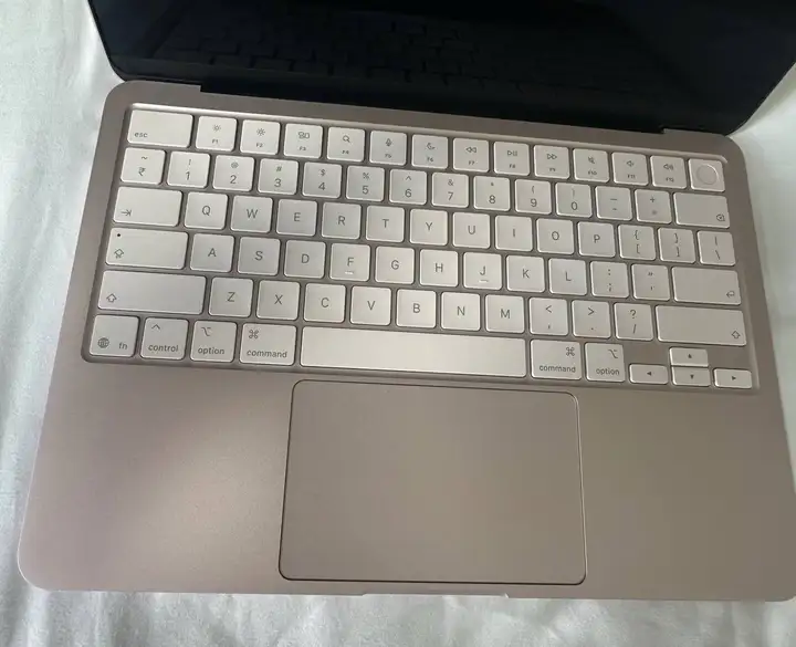 Macbook Neo