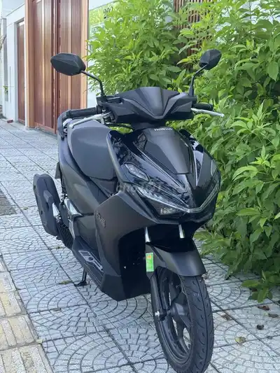 Honda AB 4-клапанный 2026 Черный глянцевый 1000 км