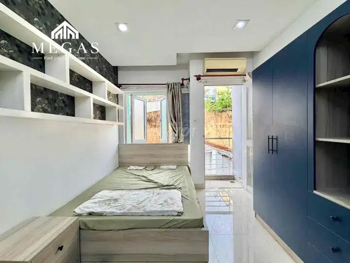 CH MINI - STUDIO BAN CÔNG - ĐỦ NT - DỌN Ở NGAY