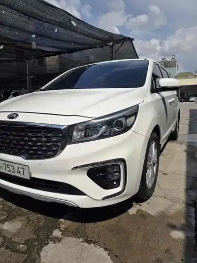 KIA Sedona 2017 полная комплектация