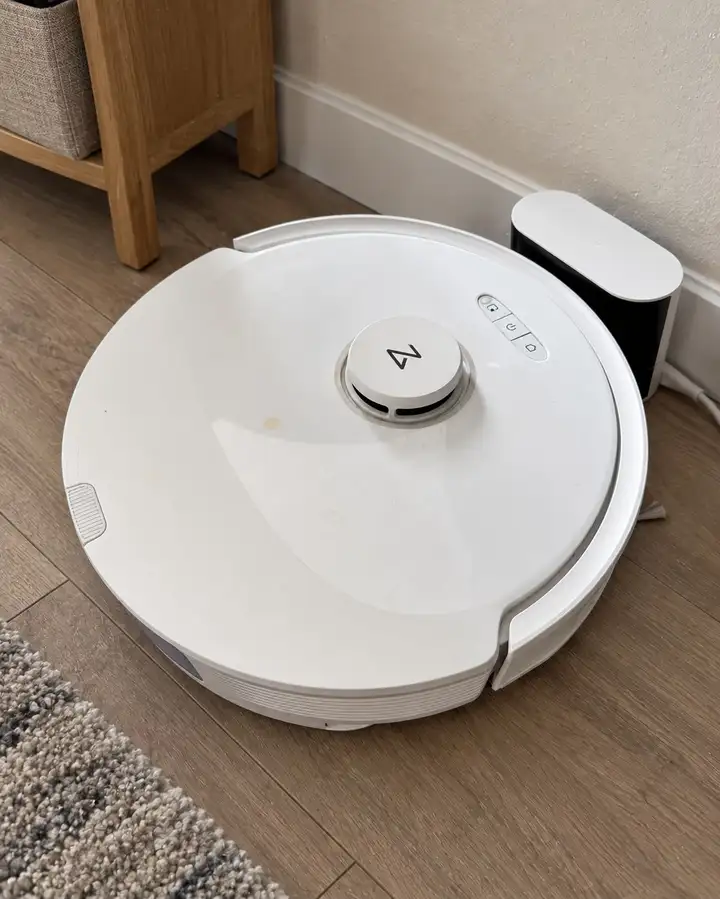 Робот-пылесос Roborock Q8 Max