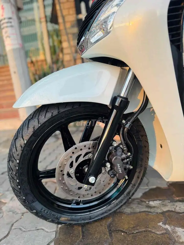 Honda SH Ý 2012 Белый, оригинал