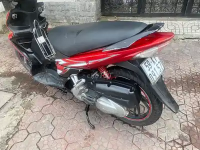 Красный с черным Suzuki Hayate в отличном состоянии
