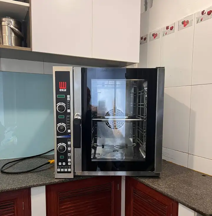 Профессиональная конвекционная печь EKA EKF 523 E UD