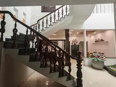 Дом 3 этажа в районе Нам Вьет А