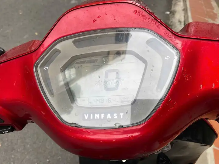 Электроскутер VinFast Klara A2 2019 Красный 44 816 км