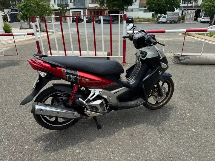Yamaha Novuo 4 LX