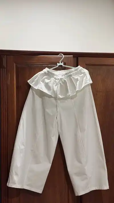 Джинсы, кофты, штаны, очки