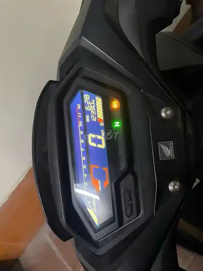 Смарт-ключ Honda Winner X ABS, черное золото, 12 000 км