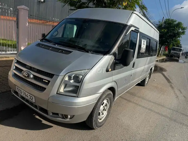 Ford Transit грузовой фургон 950 кг, серебристый, 2013 г.в.