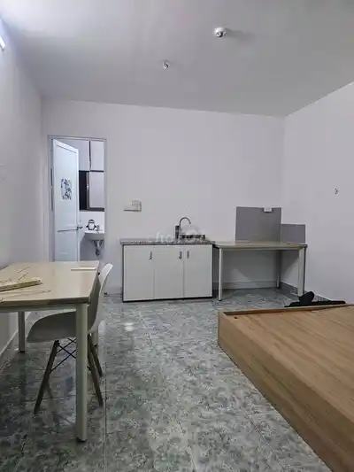 Полностью меблированный номер в хостеле 2N, балкон на улице Ханг Чао, Донг Да