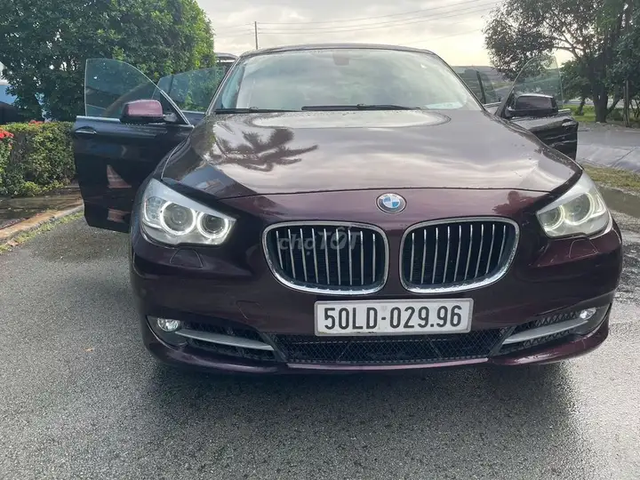 BMW 535i GT, коричневый, автомат, 48781 км