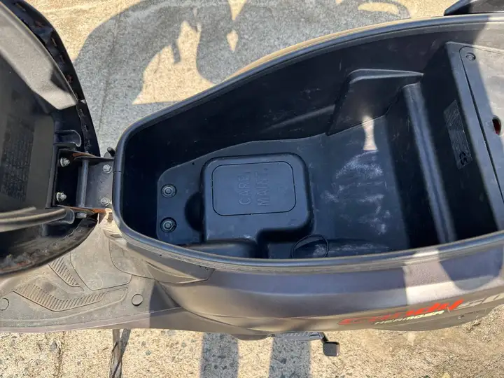 Kymco Hermosa Candy 50