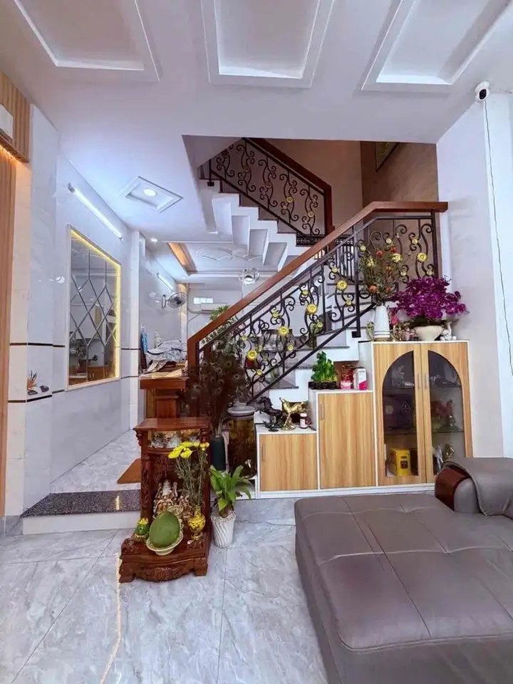 Срочно. ХXH 6м Quang Trung. 50м2. 4 этажа. Полный пакет документов