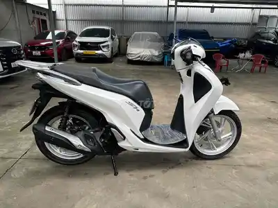 Honda SH 125 2017 Белая техника неоткрыта