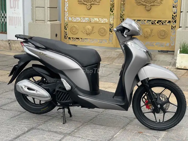 Honda SH Mode 2017 серебристо-серый матовый