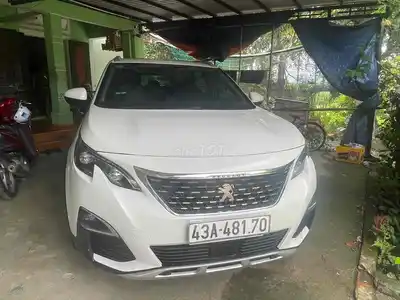 Peugeot 5008 2019 Белый 47 553 км