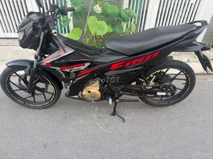 Suzuki Raider 150 mới 80%