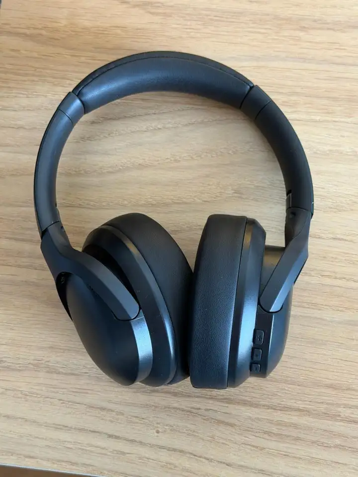 Bluetooth-наушники полноразмерные чёрные