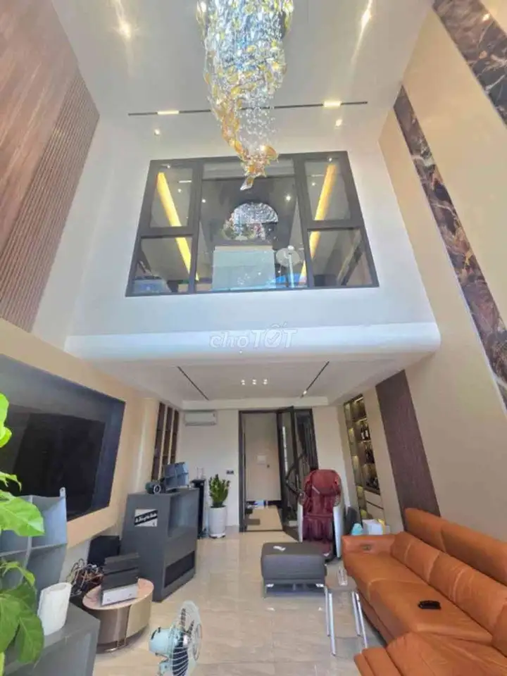 Bán nhà Hồng Tiến 7 tầng, ô tô tránh, mặt tiền 4.8m