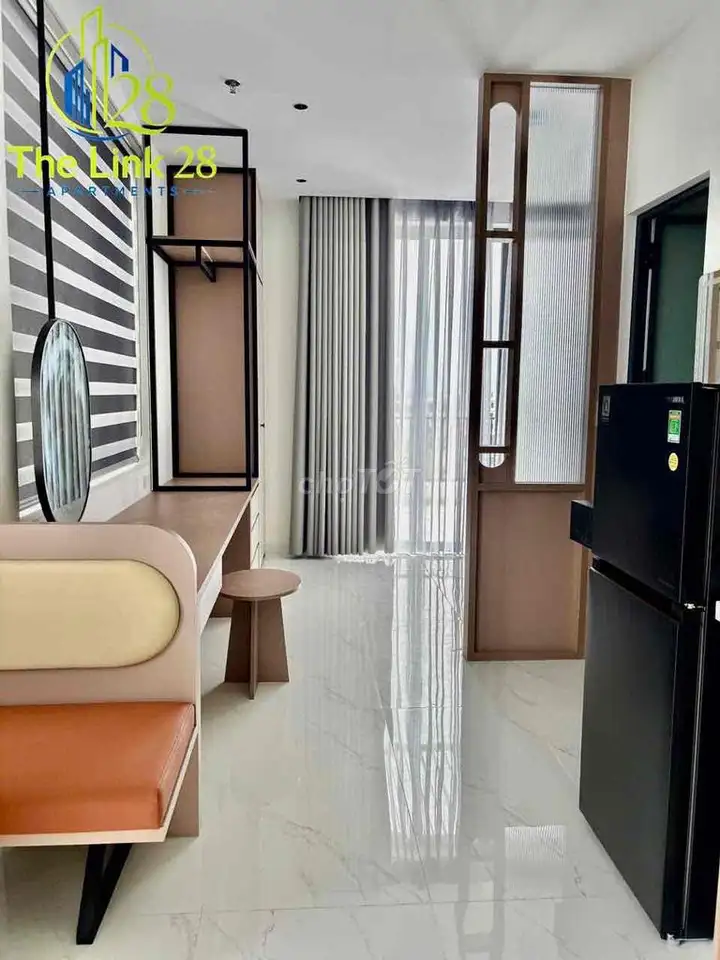Сдается элитная 1-комнатная квартира 50 м² с большой балконом
