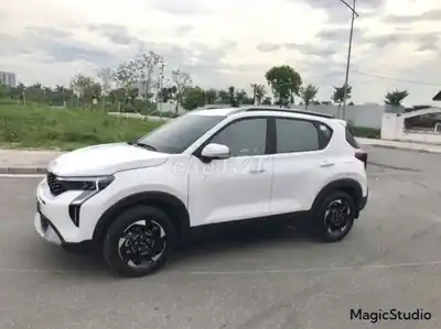 Kia Sonet Luxury 1.5 в 2025 году - 518 миллионов